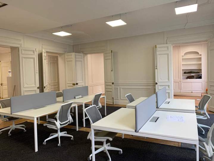 Espace de bureau moderne, Montfermeil