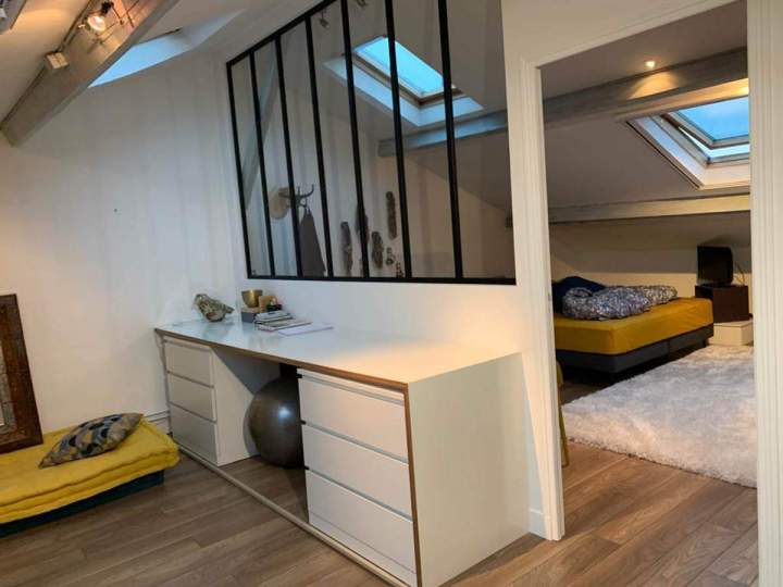 Studio aménagé sous combles, Montfermeil