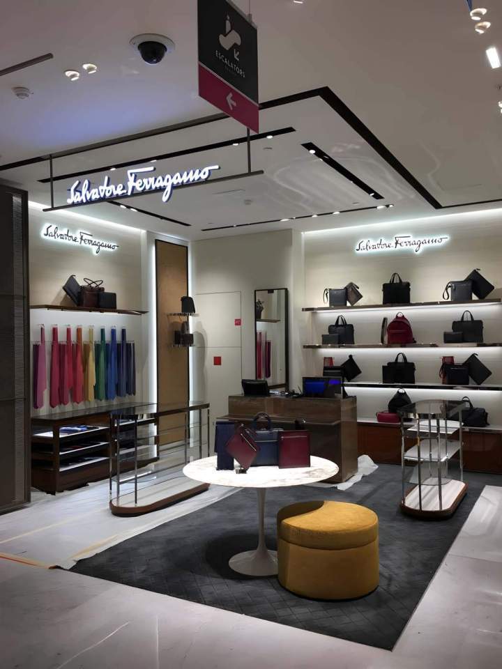 Aménagement du magasin Salvatore Ferragamo, Montfermeil