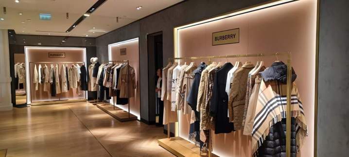 Agencement de la boutique Burberry, Montfermeil